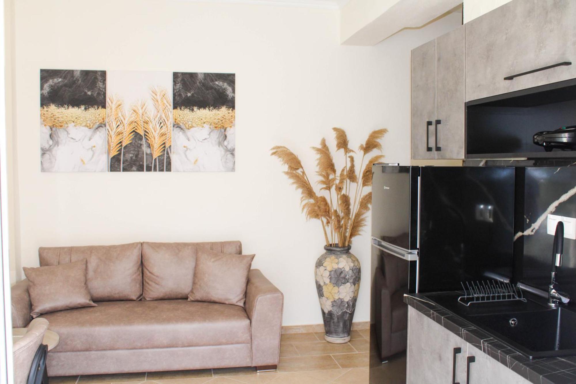 Comfy Apartments Никити Екстериор снимка